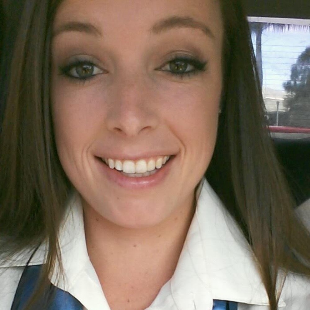 Meet your Posher, Courtney